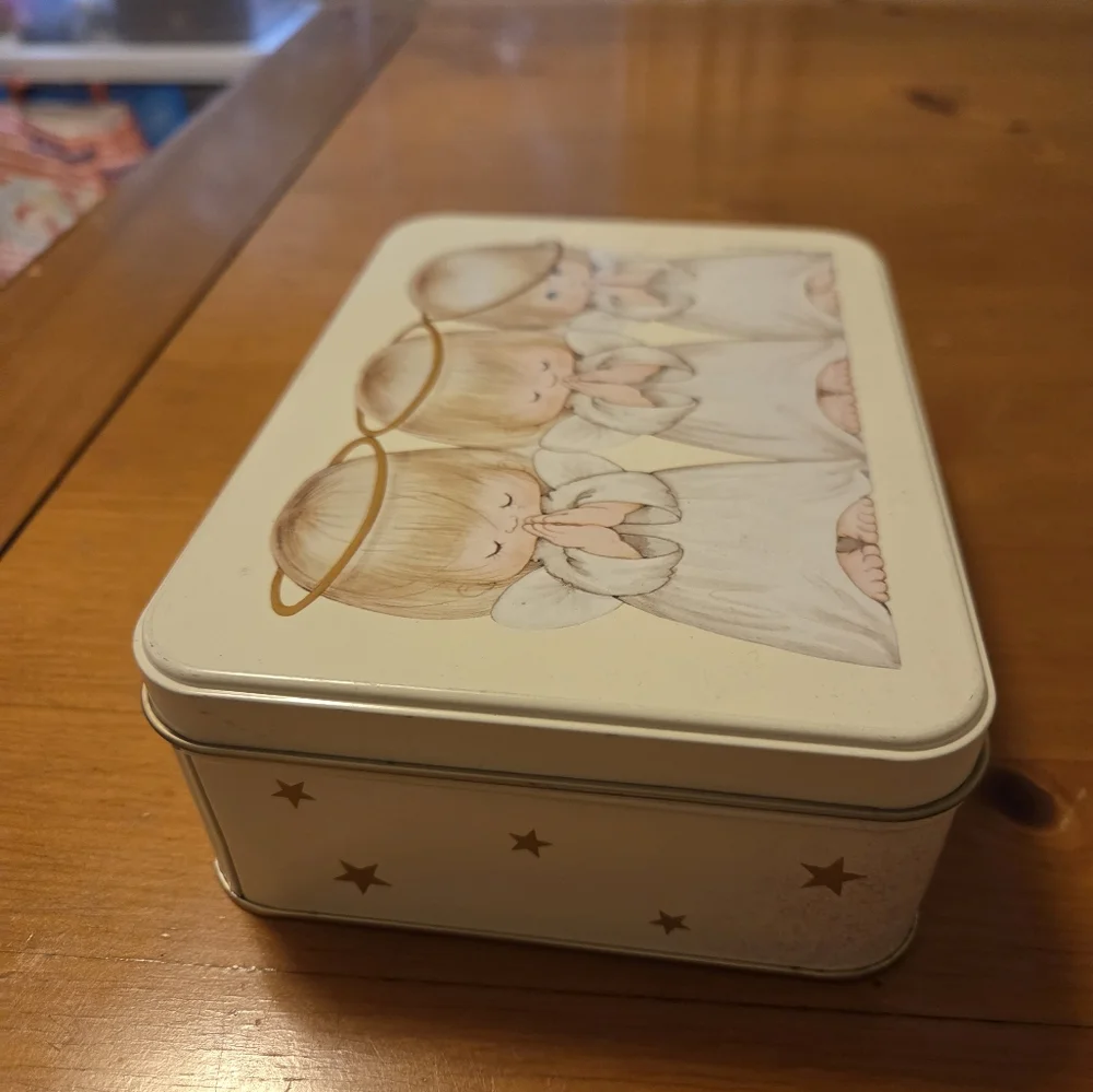 Hallmark Angels Tin